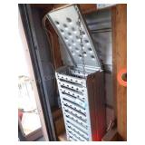 Folding ramps