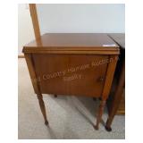 Singer 66-18 sewing machine & cabinet