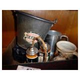 Box misc. mugs & decor