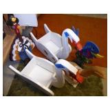 5 wooden bird figures