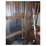 5 fishing rods w/ reels: 2 are kids