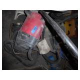 Shop vac w/ hoses & attachments