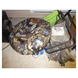 Hunting blind & camo items