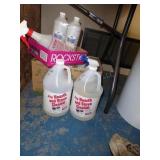 Cleaning products: Comet cleaner, stove cleaner, e