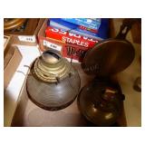2 oil lamps