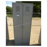 2 door metal locker