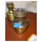 Model #12 Vase Lamp Font - needs cleaning - condit