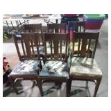 Set of 6 oak chairs - need upholster repair