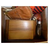 Vintage pipe items & Zippo lighter