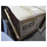 1 box of 6 new Muddy MTC 200 trail cameras - unope