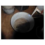 Galvanized tub 24" diam.