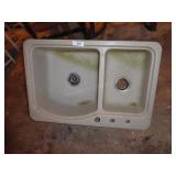 Plastic sink 33" x 22" overall