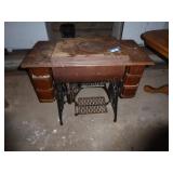 Singer sewing table - AS IS