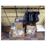 Large group display items: feet - busts - hangers Large group display items: feet - busts - hangers