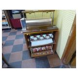 Wrapping paper dispenser rack Wrapping paper dispenser rack