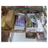 Assorted giftware items, watch bands, chess board,