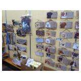 Large lot: thermometers - welcome signs - plaques Large lot: thermometers - welcome signs - plaques