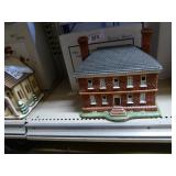 Lefton George Wythe House - small chip on base, bo Lefton George Wythe House - small chip on base, bo