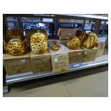 Group leopard & tiger print dishes Group leopard & tiger print dishes