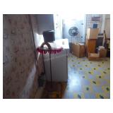 Contents of room - EXCLUDES: sink, cabinets, metal Contents of room - EXCLUDES: sink, cabinets, metal