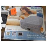 Queen size air bed