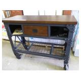 Whaler industrial work bench (set up)