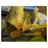 5 Bags Weed and Feed