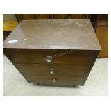 3 Drawer Dresser