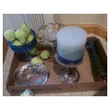 Home decor - (2 boxes)