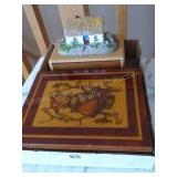 2 music boxes - 1 Hummel