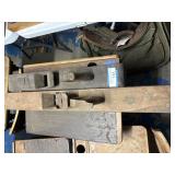 2 Wood Hand Planes