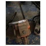 Dayton 21in Chainsaw