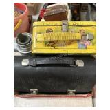 2 Vintage Lunch Boxes with Thermos - 1 The Walton