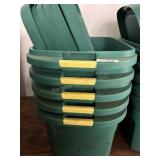 5 Plastic Totes
