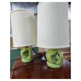 Pair of table lamps 17in tall overall