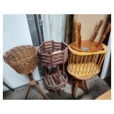 2 stands, 2 stools and magazine rack