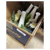 2 boxes glassware