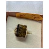 Yellow gold ring marked 10k - approximately 5.1