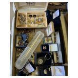 Group menï¿½s jewelry