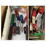 2 flats Screwdrivers, utility knives & other