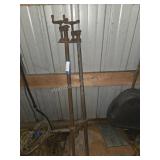 2 pipe clamps, 4ft