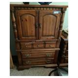 2 dressers and night stand