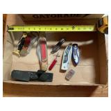9 assorted knives
