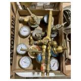 Acetylene handle and gauges