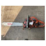 Husqvarna 359 chain saw, has compression