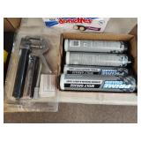 4 tubes moly grease and lithium grease