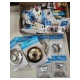 Fixture and lamp hardware