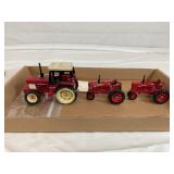 Lot of International Tractors