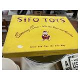 2 Items - Sifo Game & Pail