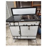 Detroit Jewel gas stove
